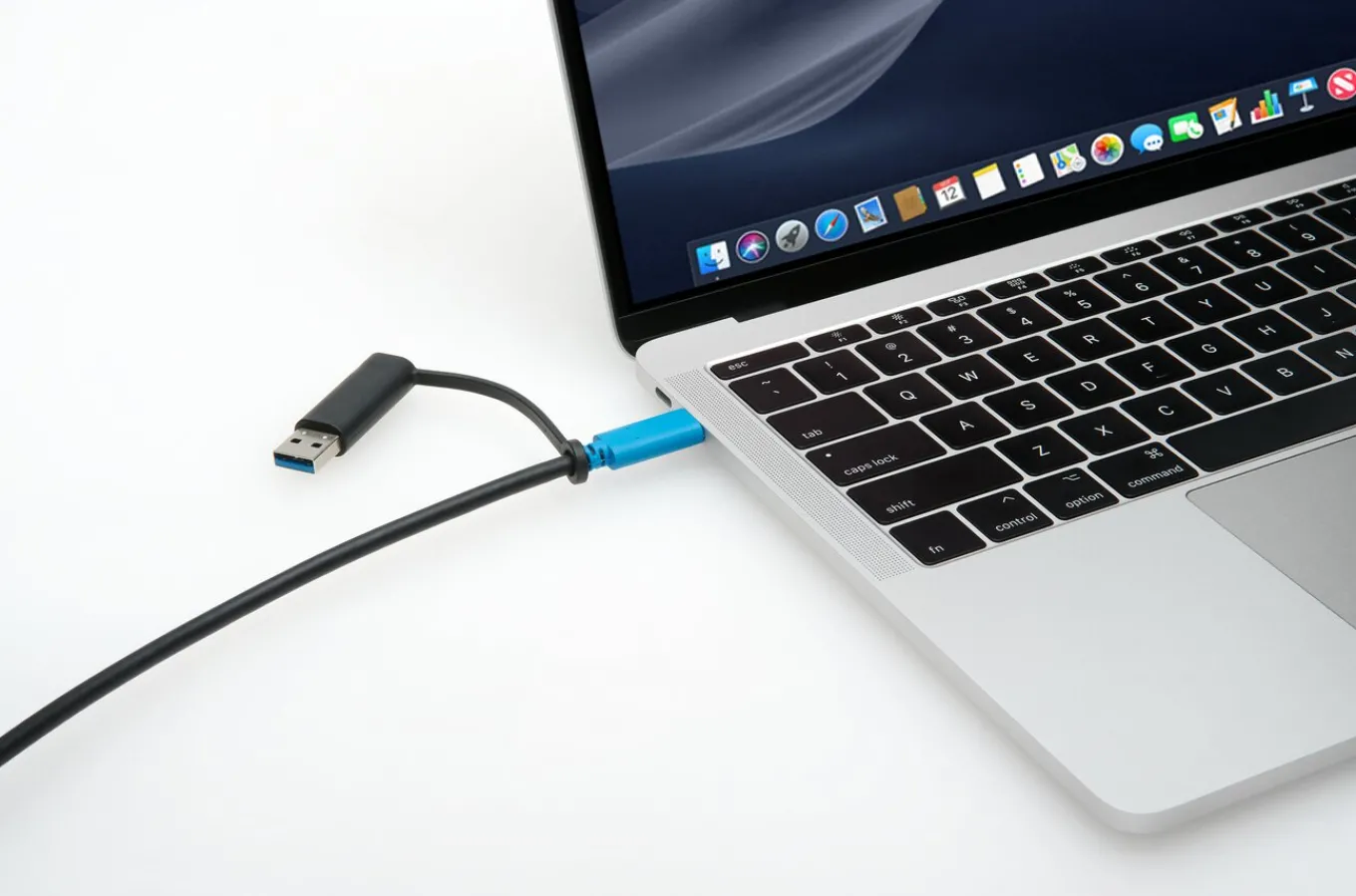 Kensington SD4900P USB-C and USB-A 10Gbps Triple 4K Hybrid Dock - 60W PD - DP & HDMI - Windows/macOS/Chrome Hot