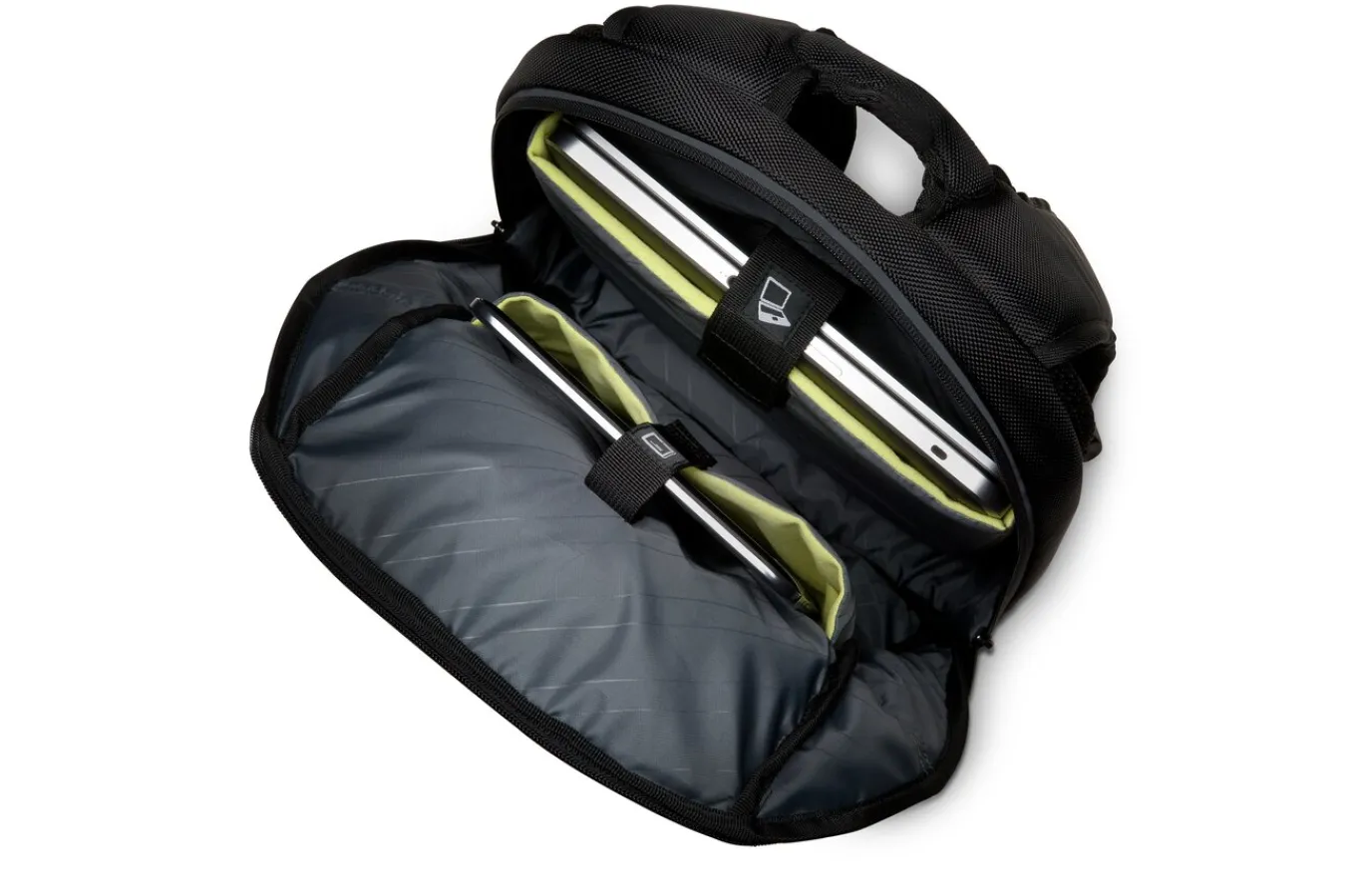Kensington Triple Trek™ Ultrabook™ Optimized Backpack - 14"/35.6cm - Black Outlet